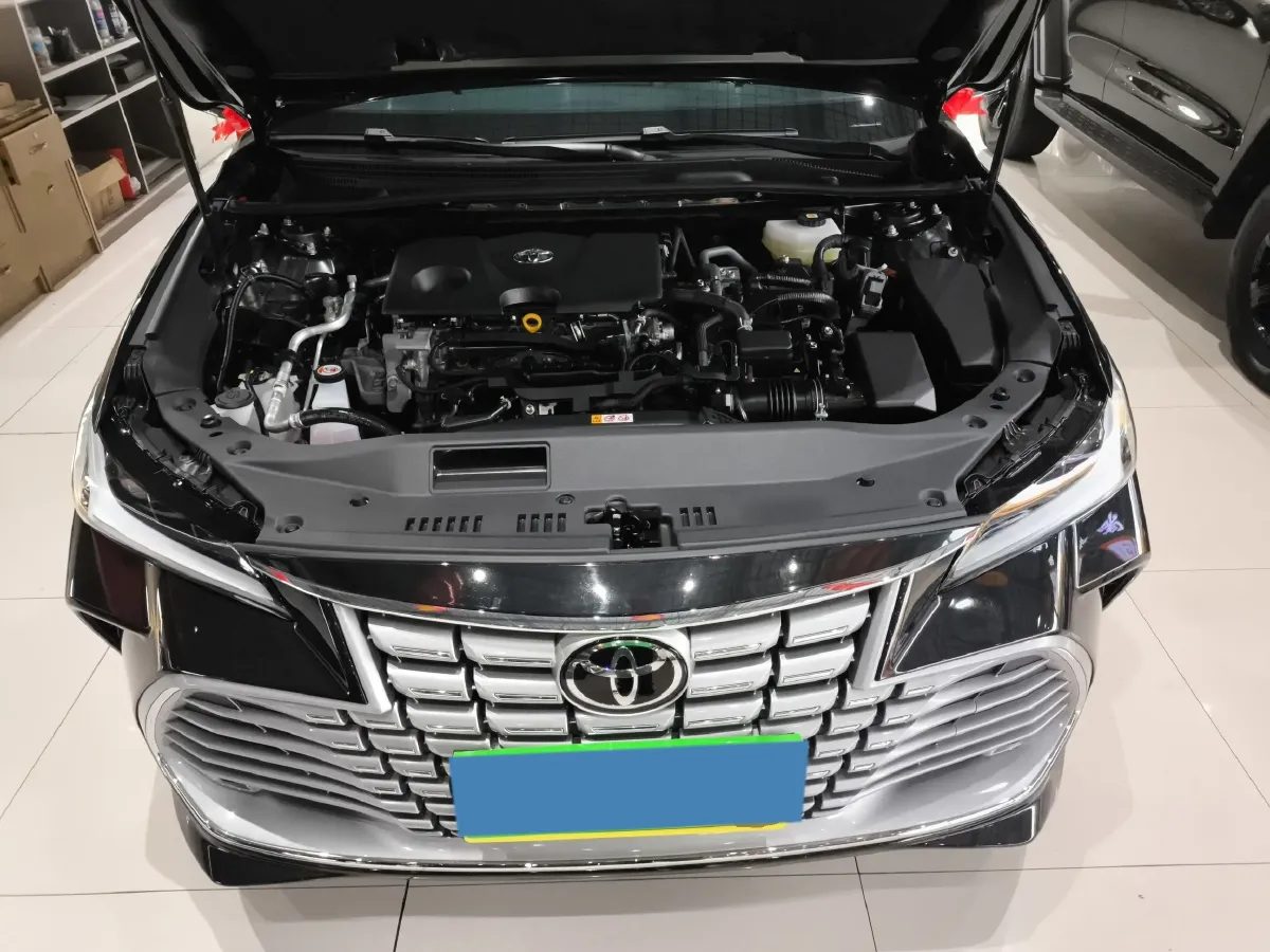2024 Toyota Avalon 2.0L 152HP L4 E-CVT Hybrid,autocango,china used car exporter,china ev exporter,chinese used car exporter,chinese used ev exporter