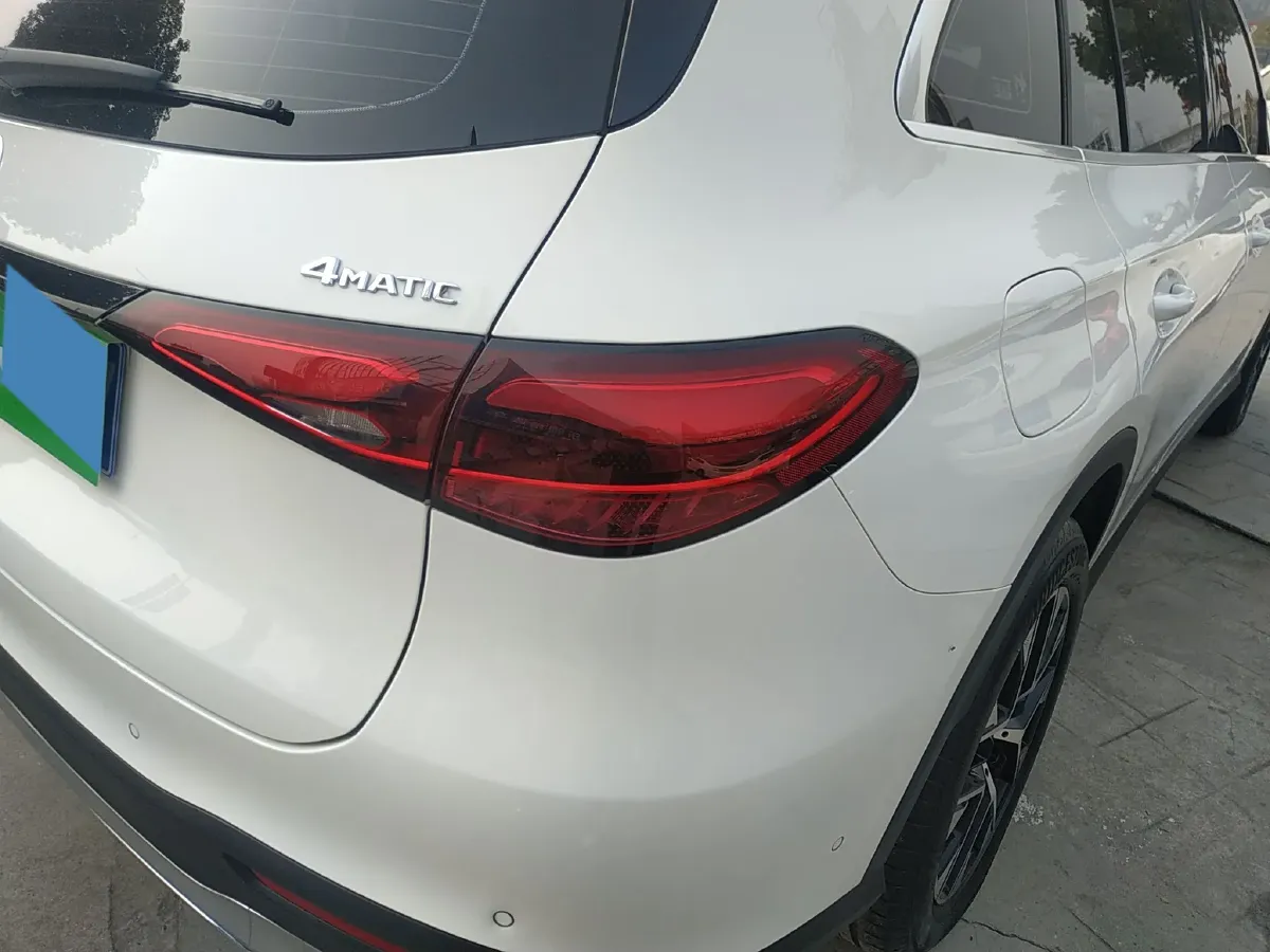 2023 Mercedes-Benz GLC Class 2.0T 204HP L4 9AT,autocango,china used car exporter,china ev exporter,chinese used car exporter,chinese used ev exporter