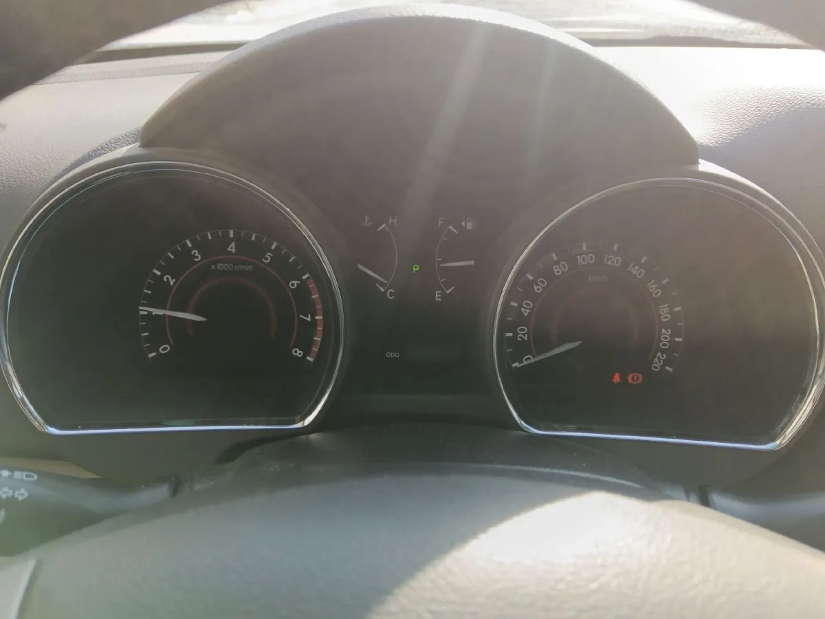 2009 Toyota Highlander 2.7L 190HP L4 6AT,autocango,china used car exporter,china ev exporter,chinese used car exporter,chinese used ev exporter