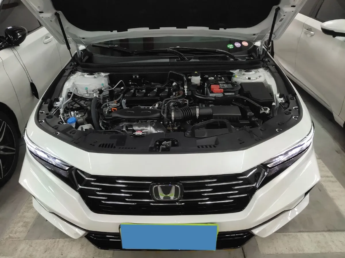 2025 Honda Accord 1.5T 192HP L4 CVT,autocango,china used car exporter,china ev exporter,chinese used car exporter,chinese used ev exporter