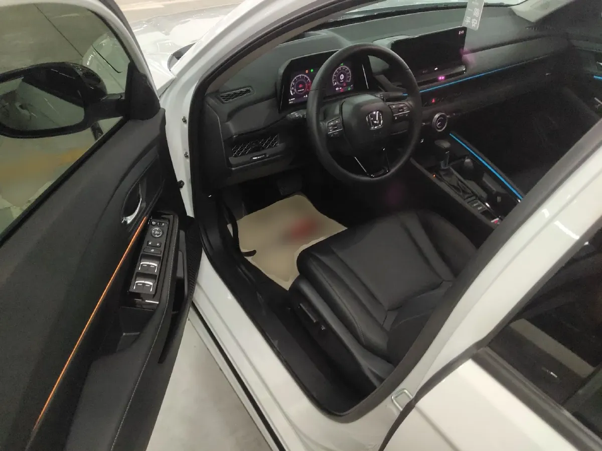 2025 Honda Accord 1.5T 192HP L4 CVT,autocango,china used car exporter,china ev exporter,chinese used car exporter,chinese used ev exporter