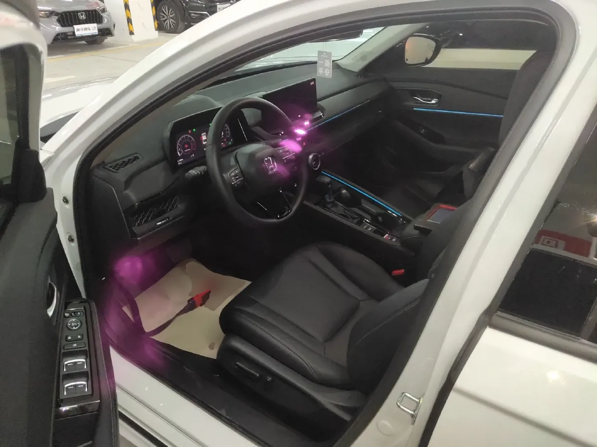 2025 Honda Accord 1.5T 192HP L4 CVT,autocango,china used car exporter,china ev exporter,chinese used car exporter,chinese used ev exporter