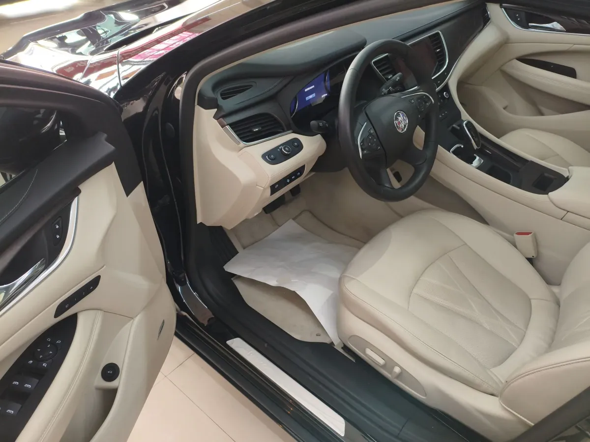 2022 HongQi HS7 2.0T 252HP L4 7DCT,autocango,china used car exporter,china ev exporter,chinese used car exporter,chinese used ev exporter