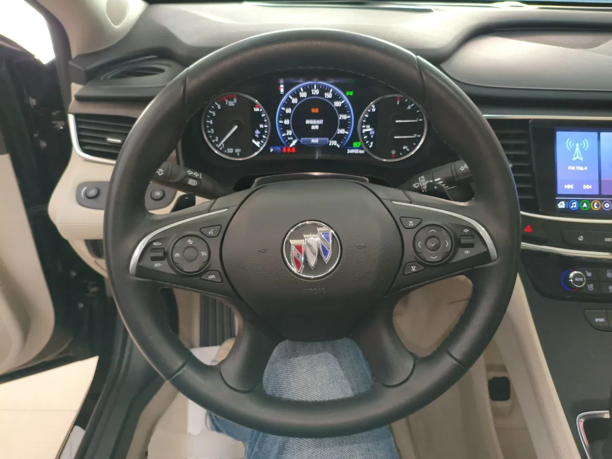 2022 HongQi HS7 2.0T 252HP L4 7DCT,autocango,china used car exporter,china ev exporter,chinese used car exporter,chinese used ev exporter