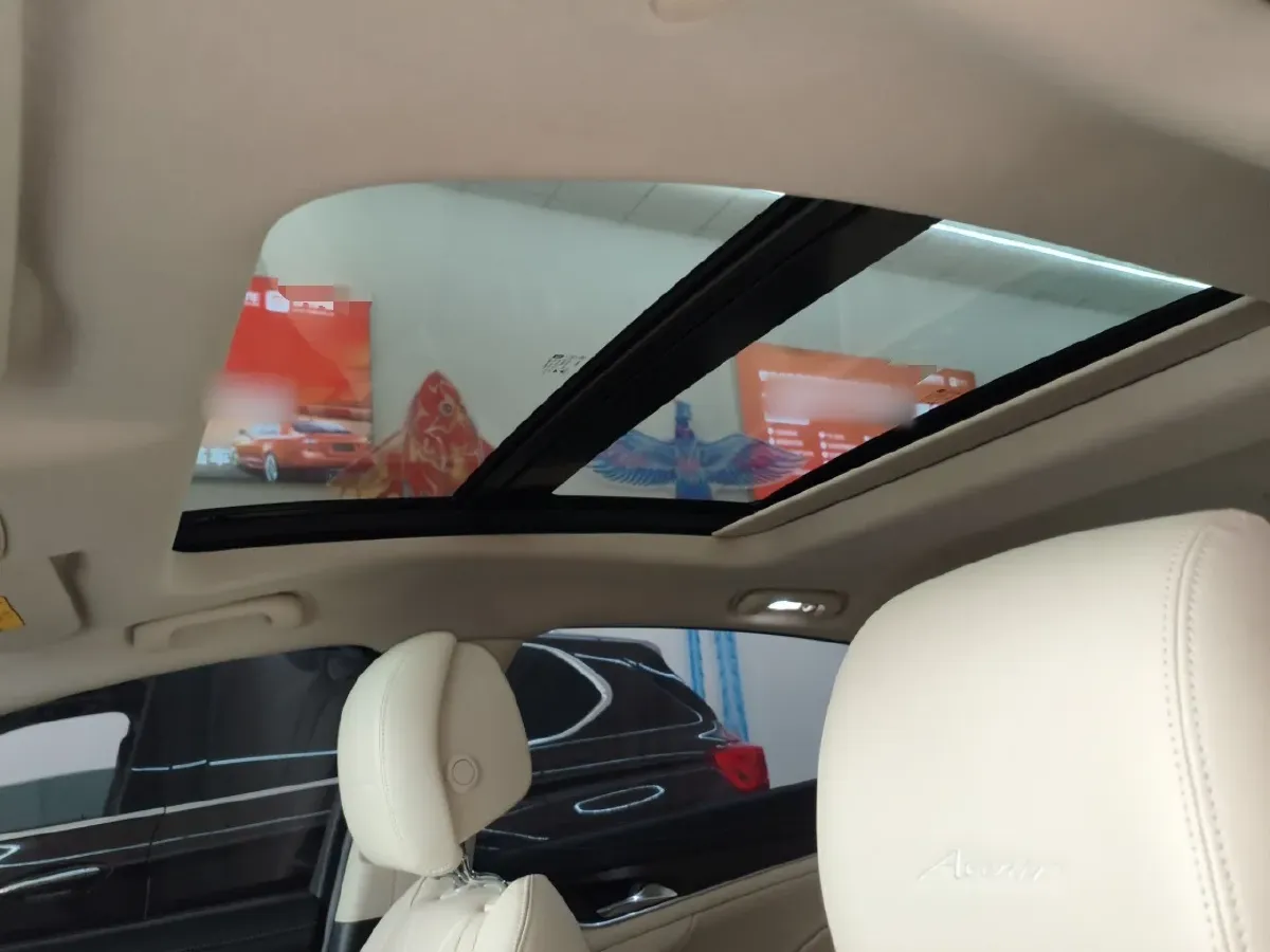 2022 HongQi HS7 2.0T 252HP L4 7DCT,autocango,china used car exporter,china ev exporter,chinese used car exporter,chinese used ev exporter