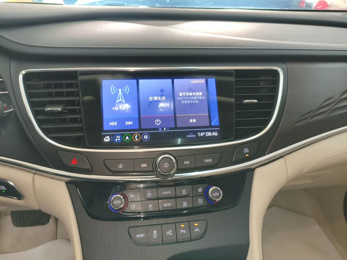 2022 HongQi HS7 2.0T 252HP L4 7DCT,autocango,china used car exporter,china ev exporter,chinese used car exporter,chinese used ev exporter