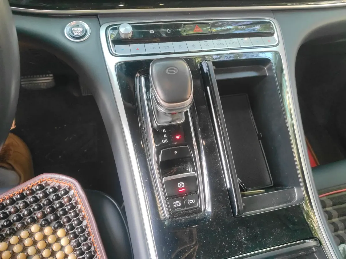 2021 GAC Trumpchi M8 2.0T 252HP L4 8AT,autocango,china used car exporter,china ev exporter,chinese used car exporter,chinese used ev exporter