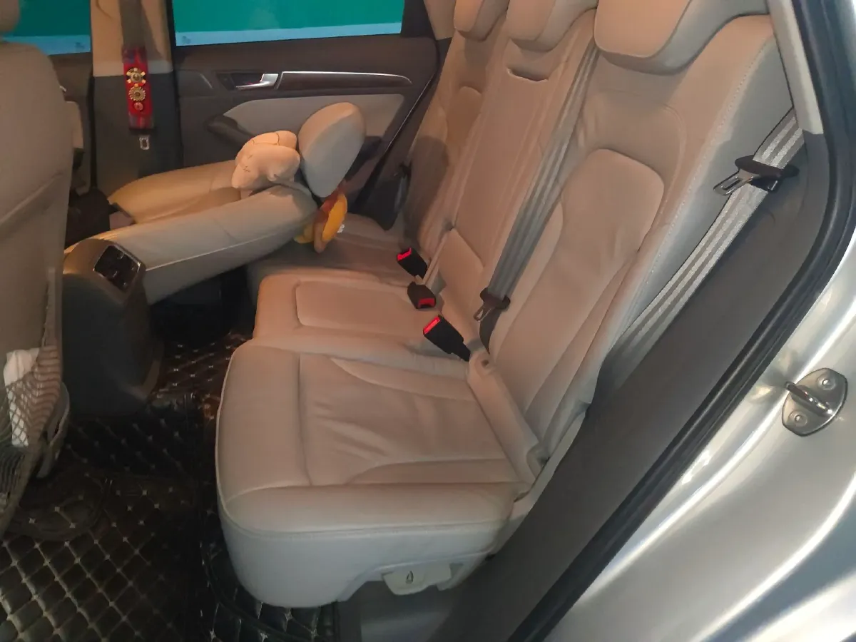 2013 Audi Q5 2.0T 211HP L4 8AT,autocango,china used car exporter,china ev exporter,chinese used car exporter,chinese used ev exporter