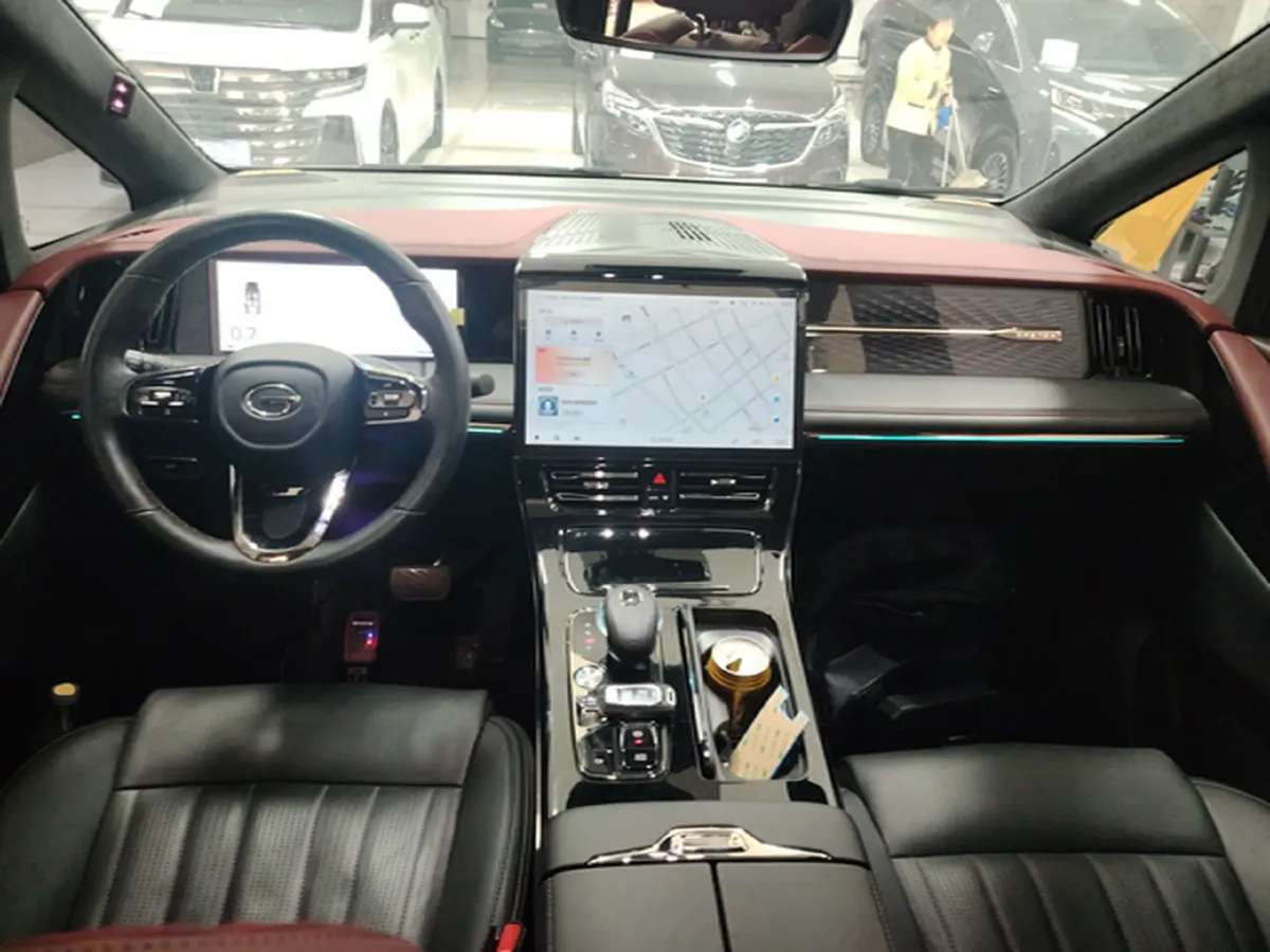 2023 GAC Trumpchi M8 2.0T 252HP L4 8AT,autocango,china used car exporter,china ev exporter,chinese used car exporter,chinese used ev exporter