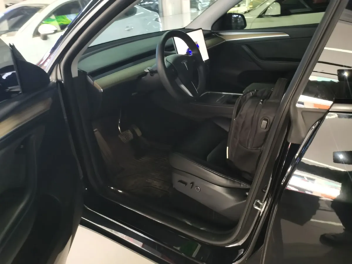 2022 Tesla Model Y BEV 78.4KWH,autocango,china used car exporter,china ev exporter,chinese used car exporter,chinese used ev exporter
