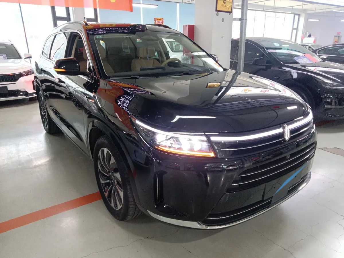 2024 AITO AITO M7 1.5T 152HP L4 REEV 40KWH,autocango,china used car exporter,china ev exporter,chinese used car exporter,chinese used ev exporter