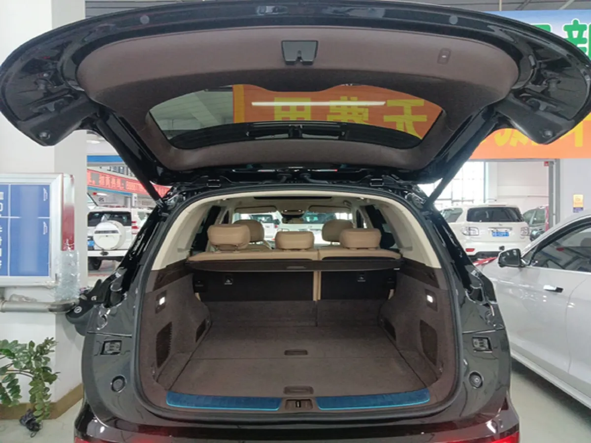 2024 AITO AITO M7 1.5T 152HP L4 REEV 40KWH,autocango,china used car exporter,china ev exporter,chinese used car exporter,chinese used ev exporter