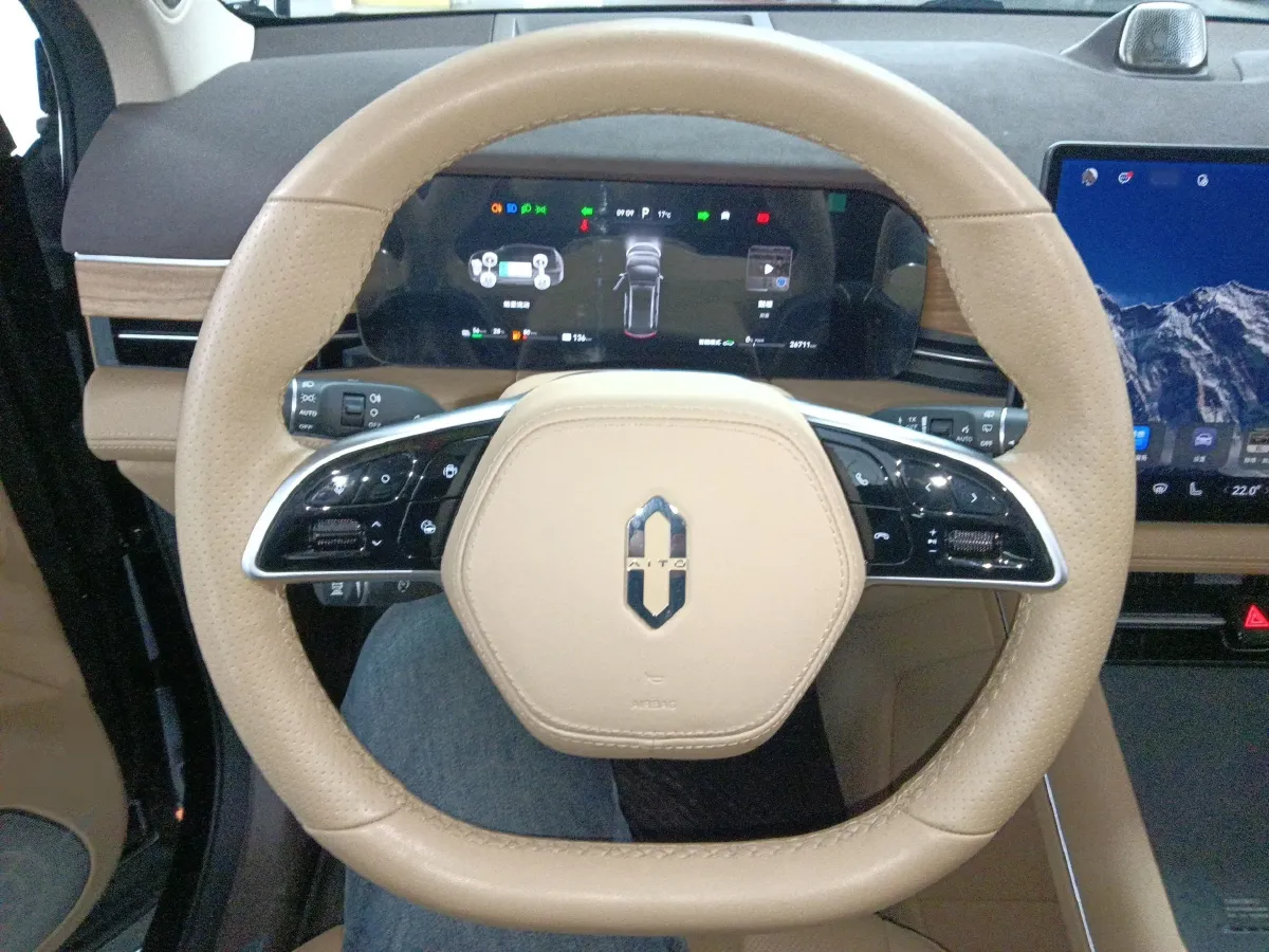 2024 AITO AITO M7 1.5T 152HP L4 REEV 40KWH,autocango,china used car exporter,china ev exporter,chinese used car exporter,chinese used ev exporter