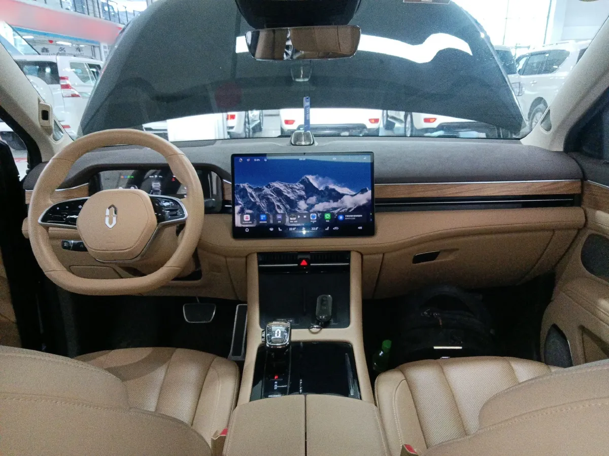 2024 AITO AITO M7 1.5T 152HP L4 REEV 40KWH,autocango,china used car exporter,china ev exporter,chinese used car exporter,chinese used ev exporter