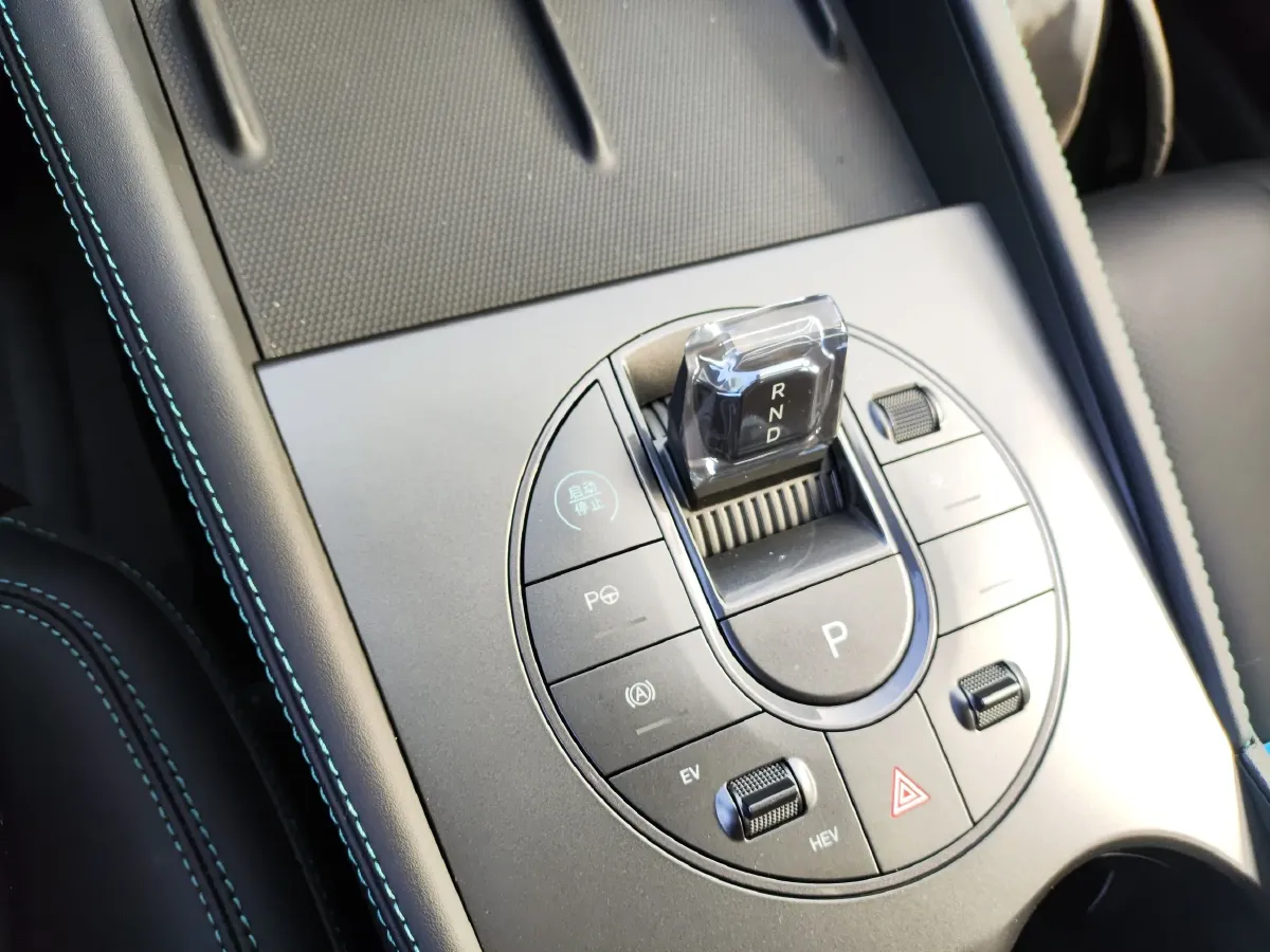 2024 BYD Seal 06 1.5L 101HP L4 E-CVT PHEV 15.87KWH,autocango,china used car exporter,china ev exporter,chinese used car exporter,chinese used ev exporter