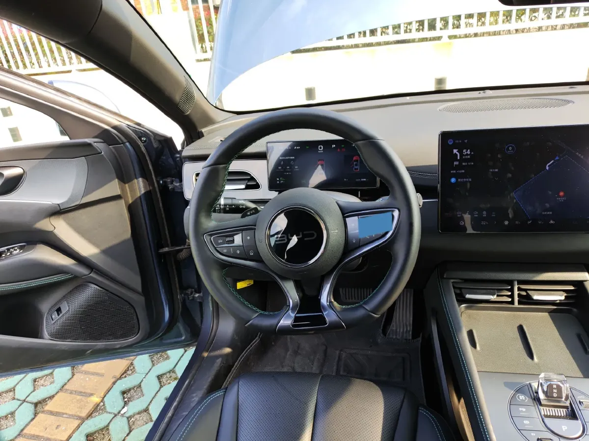 2024 BYD Seal 06 1.5L 101HP L4 E-CVT PHEV 15.87KWH,autocango,china used car exporter,china ev exporter,chinese used car exporter,chinese used ev exporter