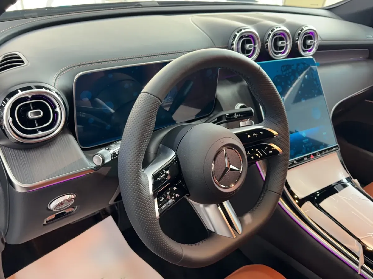 2026 Mercedes-Benz GLC Class 2.0T 204HP L4 9AT,autocango,china used car exporter,china ev exporter,chinese used car exporter,chinese used ev exporter