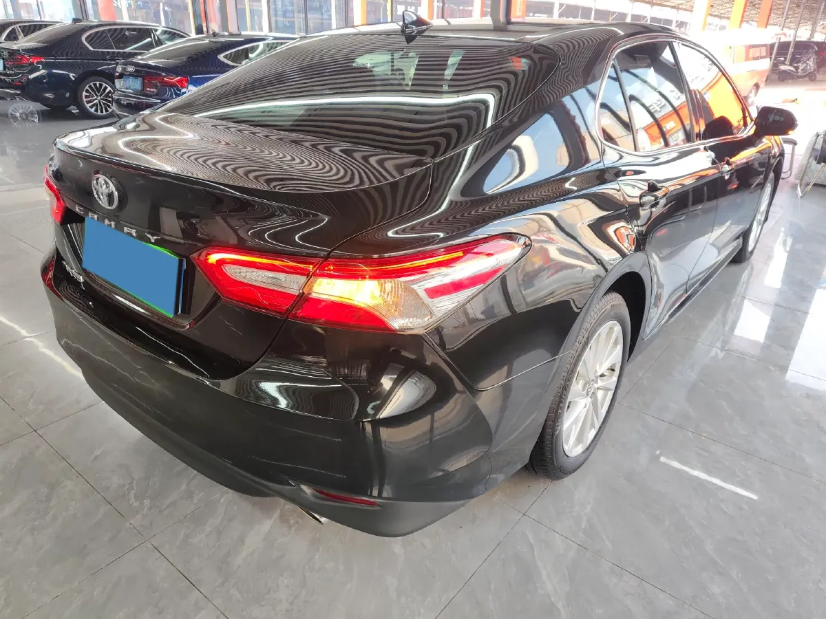 2022 Toyota Camry 2.0L 178HP L4 CVT,autocango,china used car exporter,china ev exporter,chinese used car exporter,chinese used ev exporter