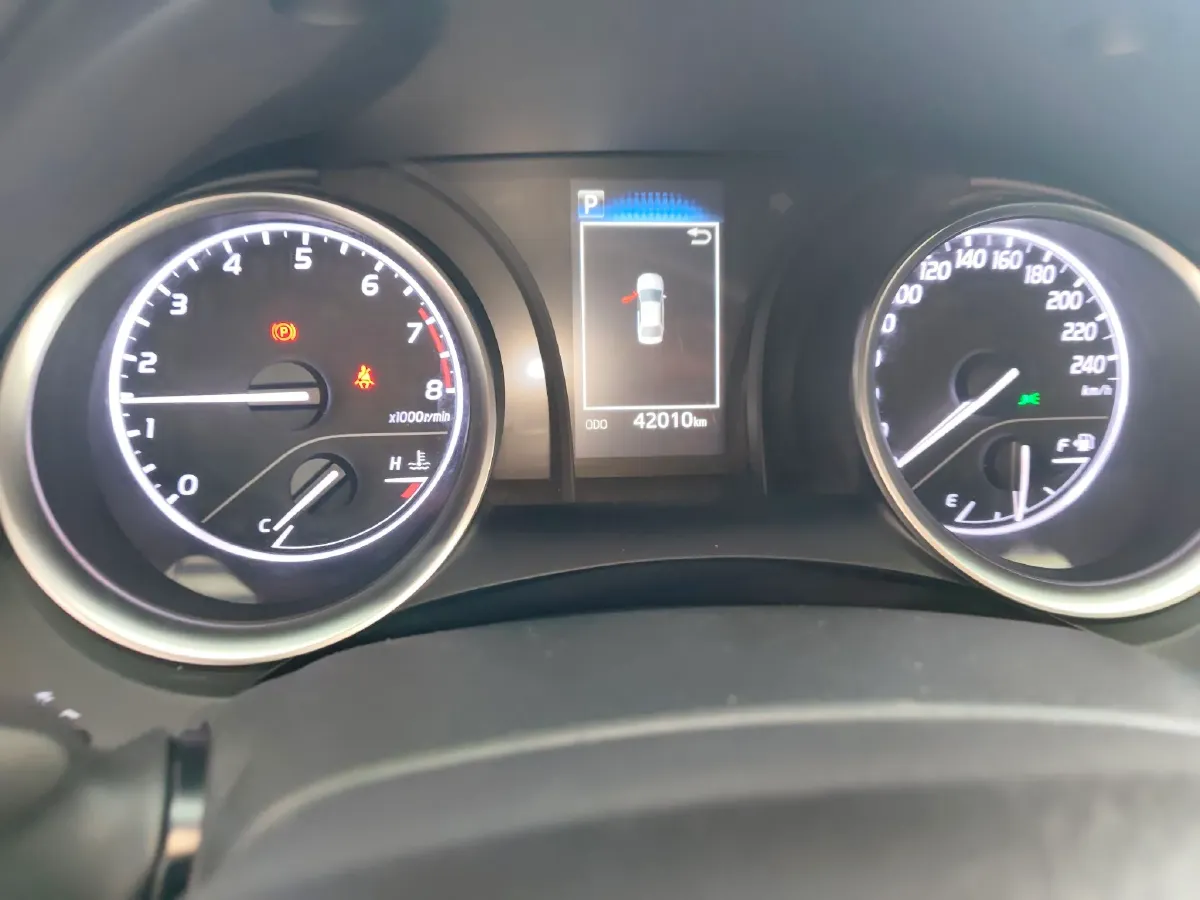 2022 Toyota Camry 2.0L 178HP L4 CVT,autocango,china used car exporter,china ev exporter,chinese used car exporter,chinese used ev exporter