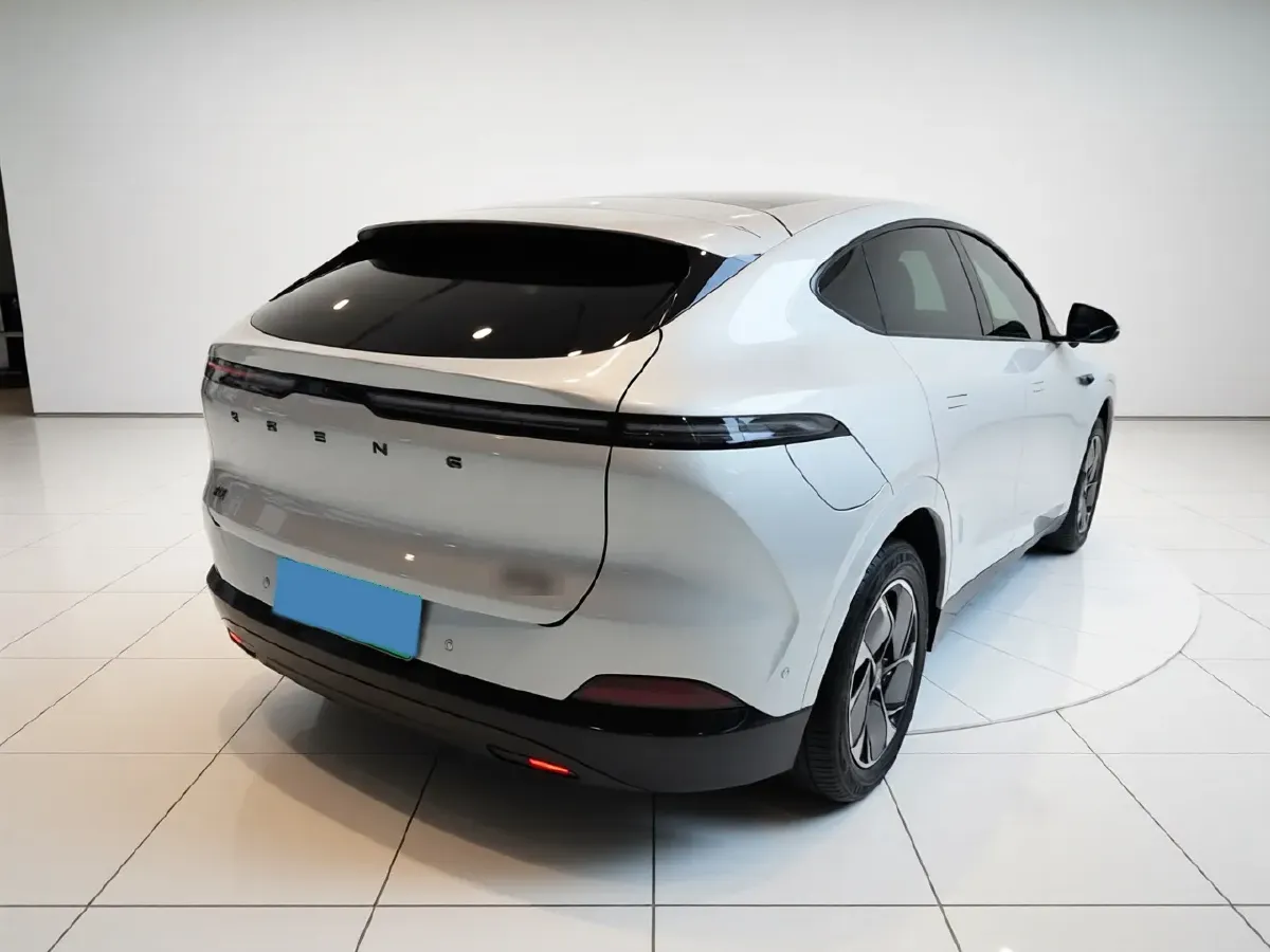 2025 Xpeng G6 BEV 68.5KWH,autocango,china used car exporter,china ev exporter,chinese used car exporter,chinese used ev exporter