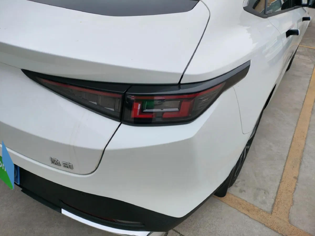 2024 ChangAn Eado 1.5T 170HP L4 7DCT,autocango,china used car exporter,china ev exporter,chinese used car exporter,chinese used ev exporter