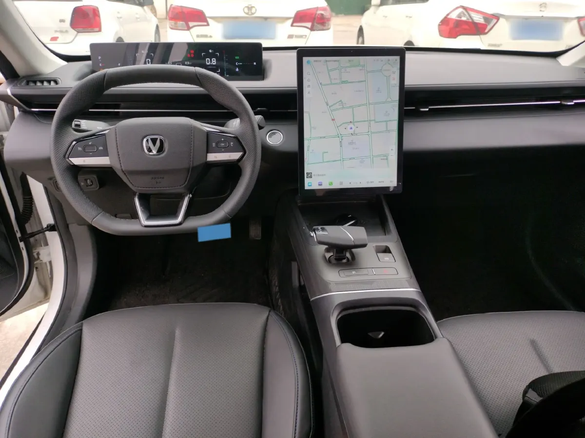 2024 ChangAn Eado 1.5T 170HP L4 7DCT,autocango,china used car exporter,china ev exporter,chinese used car exporter,chinese used ev exporter