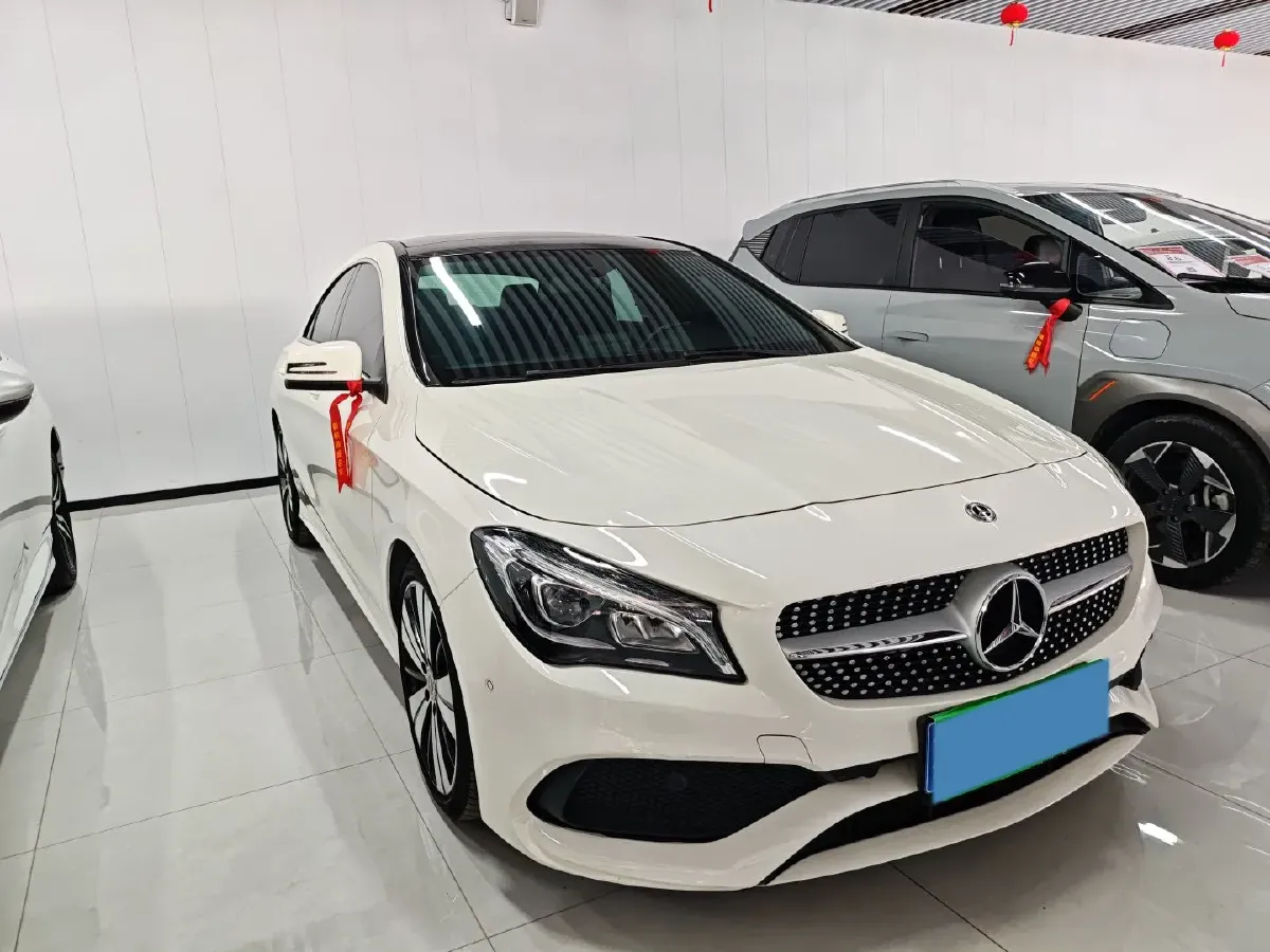 2017 Mercedes-Benz CLA Class 1.6T 156HP L4 7DCT,autocango,china used car exporter,china ev exporter,chinese used car exporter,chinese used ev exporter