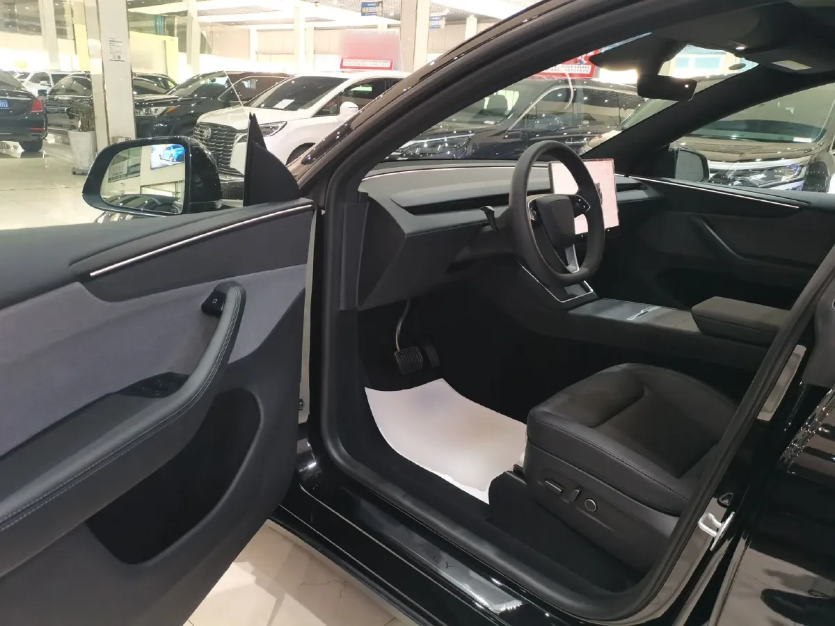 2026 Tesla Model Y BEV,autocango,china used car exporter,china ev exporter,chinese used car exporter,chinese used ev exporter