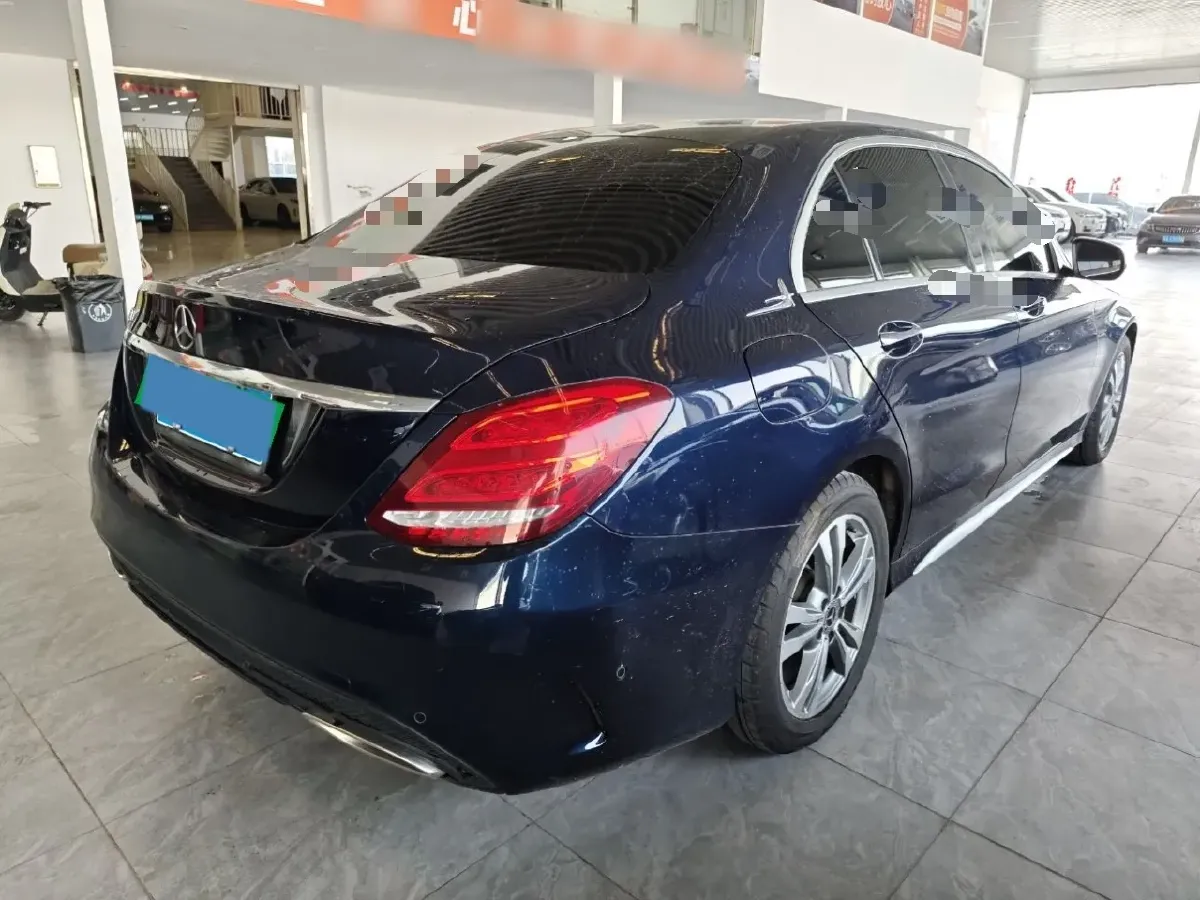 2017 Mercedes-Benz C Class 2.0T 184HP L4 9AT,autocango,china used car exporter,china ev exporter,chinese used car exporter,chinese used ev exporter
