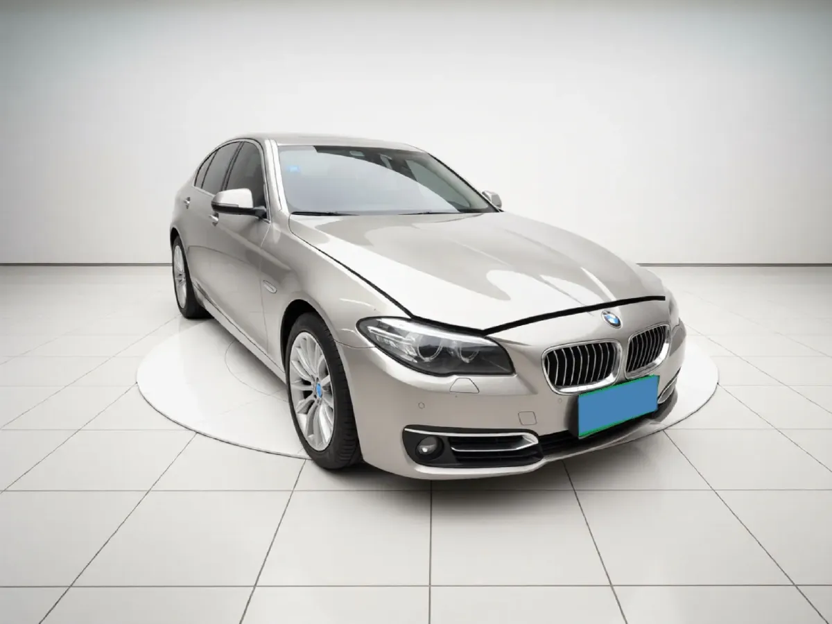 2014 BMW 5 Series 2.0T 218HP L4 8AT,autocango,china used car exporter,china ev exporter,chinese used car exporter,chinese used ev exporter