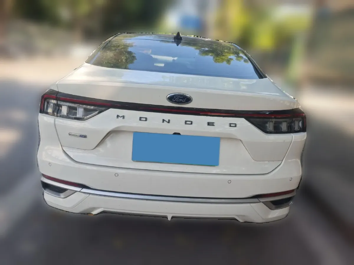 2022 Ford Mondeo 2.0T 238HP L4 8AT,autocango,china used car exporter,china ev exporter,chinese used car exporter,chinese used ev exporter