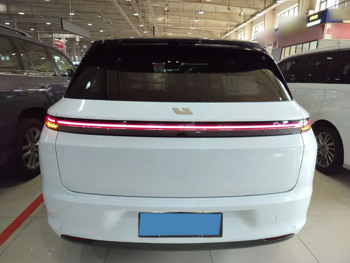 2023 Li L7 Range Extended 154HP REEV 40.9KWH,autocango,china used car exporter,china ev exporter,chinese used car exporter,chinese used ev exporter
