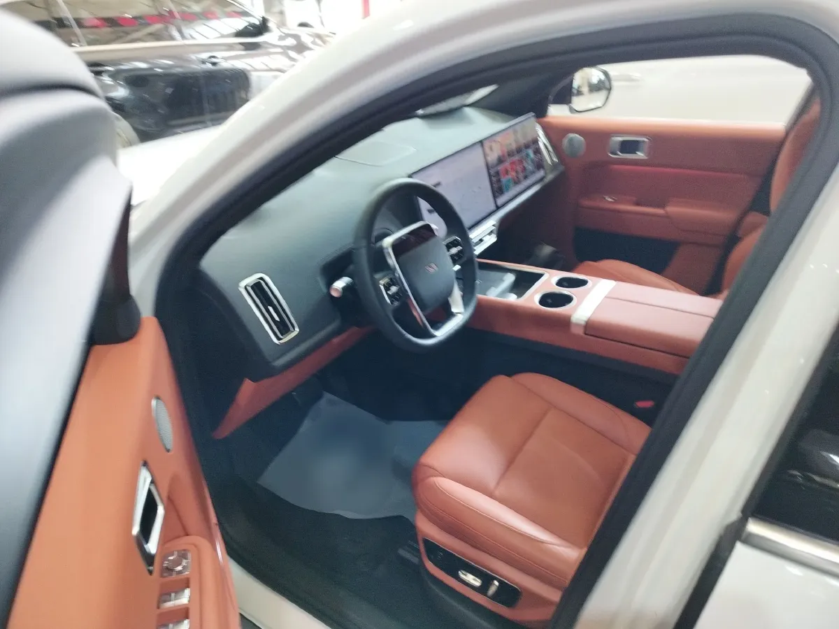 2023 Li L7 Range Extended 154HP REEV 40.9KWH,autocango,china used car exporter,china ev exporter,chinese used car exporter,chinese used ev exporter