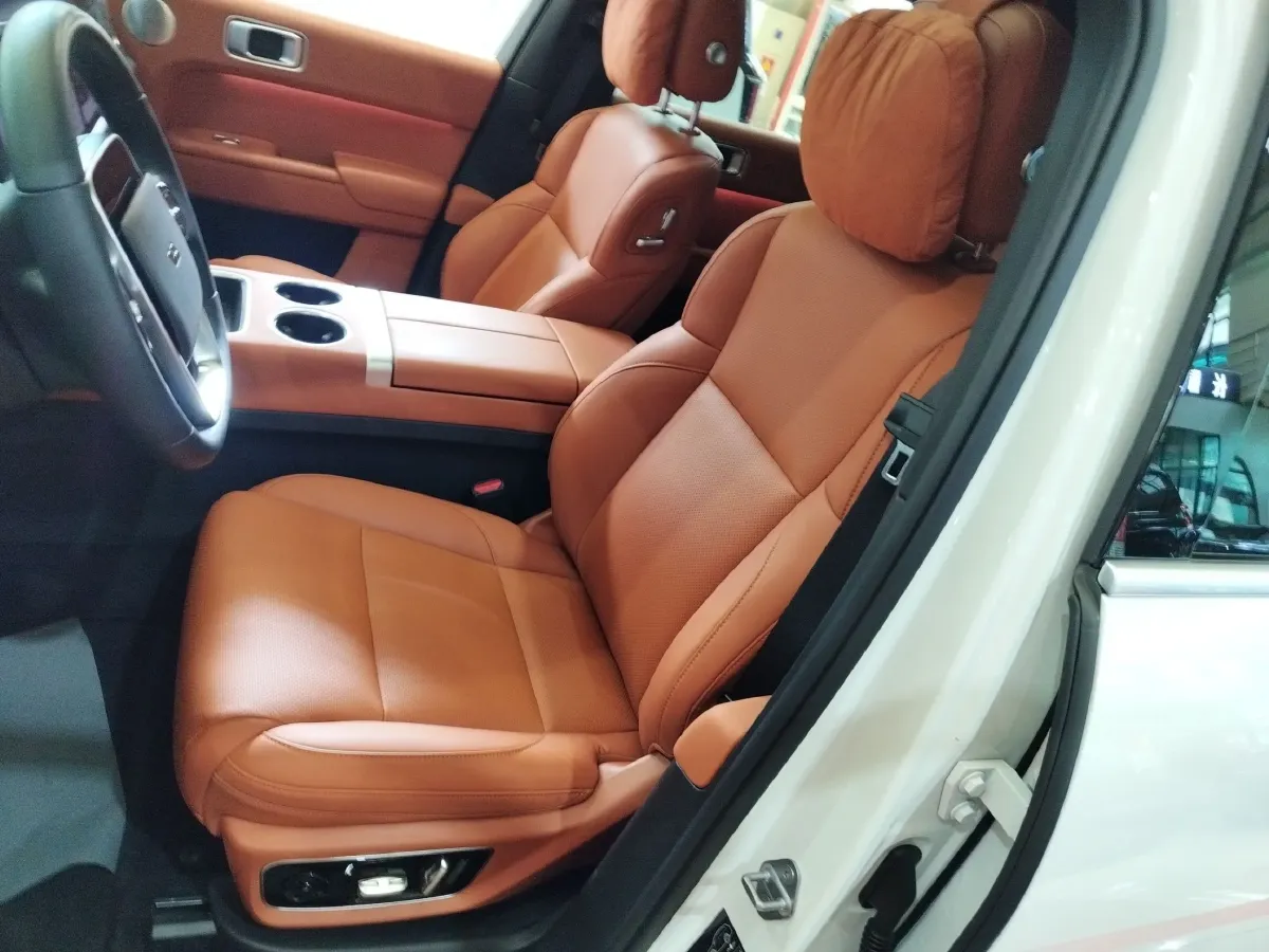 2023 Li L7 Range Extended 154HP REEV 40.9KWH,autocango,china used car exporter,china ev exporter,chinese used car exporter,chinese used ev exporter