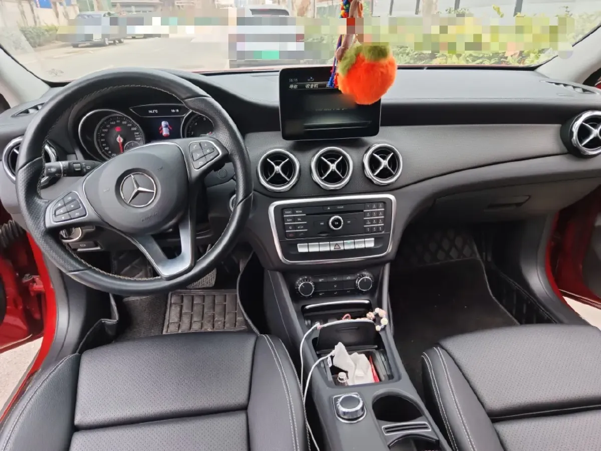 2017 Mercedes-Benz GLA Class 1.6T 156HP L4 7DCT,autocango,china used car exporter,china ev exporter,chinese used car exporter,chinese used ev exporter