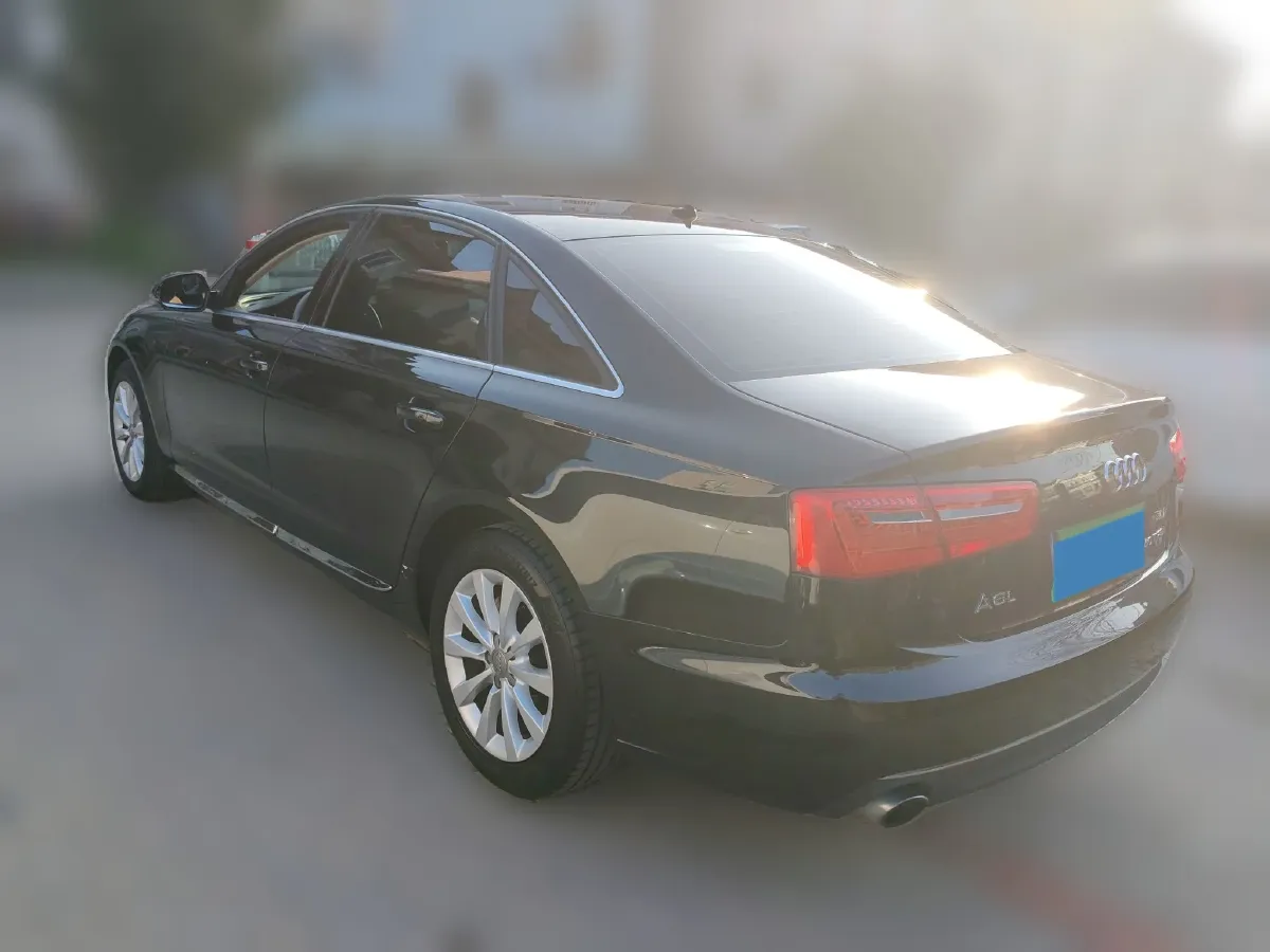 2015 Audi A6L 2.0T 180HP L4 CVT,autocango,china used car exporter,china ev exporter,chinese used car exporter,chinese used ev exporter