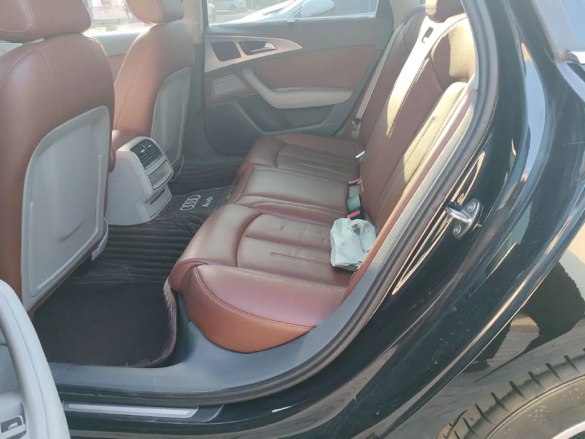 2015 Audi A6L 2.0T 180HP L4 CVT,autocango,china used car exporter,china ev exporter,chinese used car exporter,chinese used ev exporter