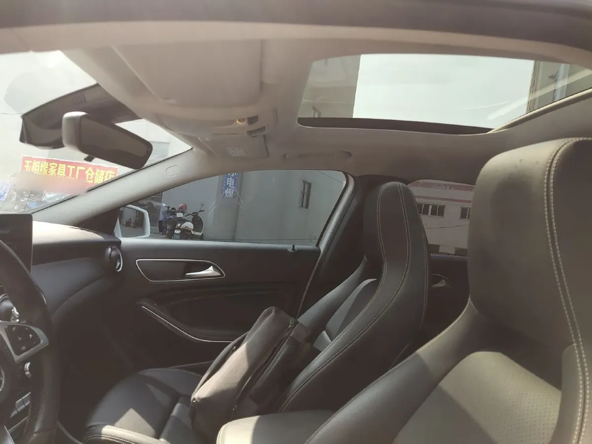 2019 Mercedes-Benz GLA Class 1.6T 156HP L4 7DCT,autocango,china used car exporter,china ev exporter,chinese used car exporter,chinese used ev exporter