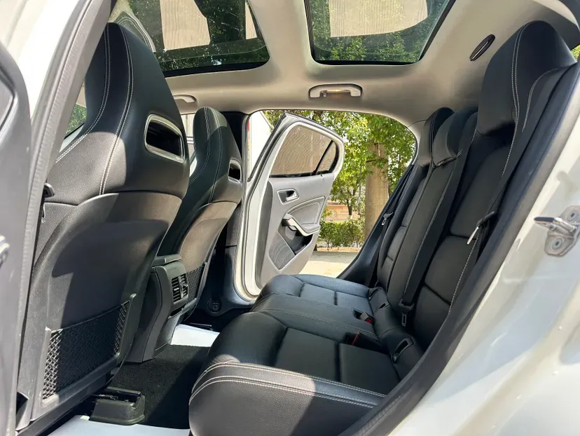 2019 Mercedes-Benz GLA Class 1.6T 156HP L4 7DCT,autocango,china used car exporter,china ev exporter,chinese used car exporter,chinese used ev exporter