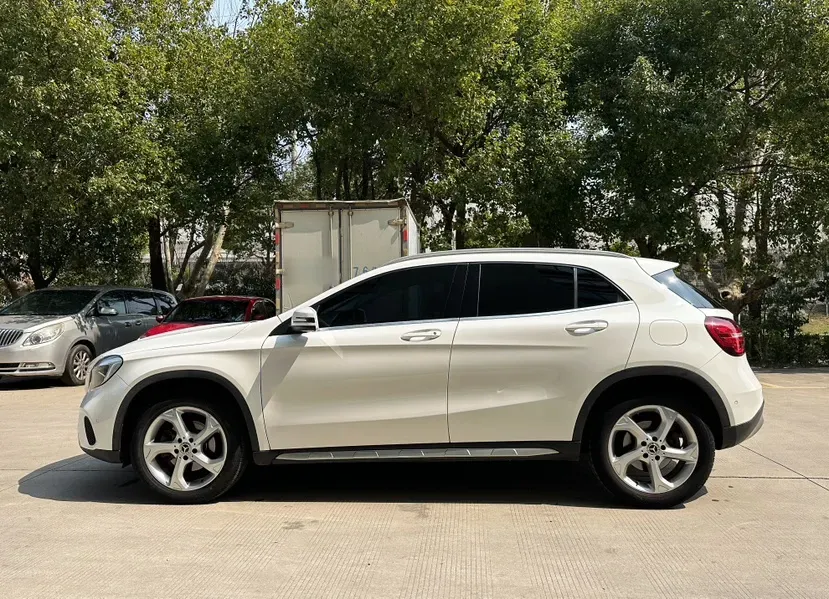 2019 Mercedes-Benz GLA Class 1.6T 156HP L4 7DCT,autocango,china used car exporter,china ev exporter,chinese used car exporter,chinese used ev exporter