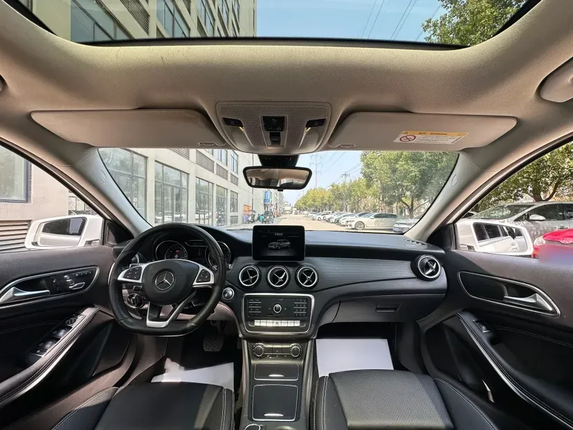 2019 Mercedes-Benz GLA Class 1.6T 156HP L4 7DCT,autocango,china used car exporter,china ev exporter,chinese used car exporter,chinese used ev exporter