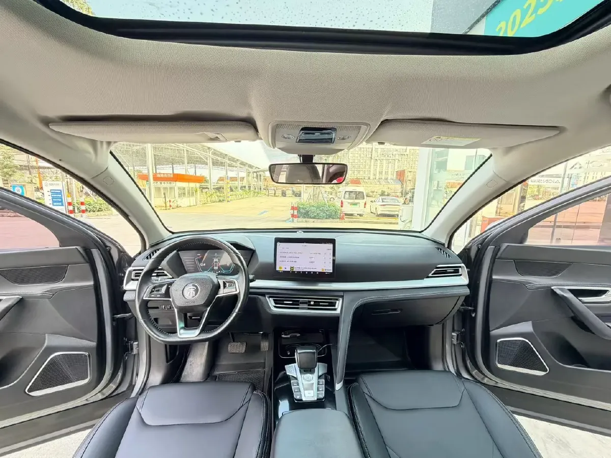 2021 Nissan Sylphy 1.6L 122HP L4 CVT,autocango,china used car exporter,china ev exporter,chinese used car exporter,chinese used ev exporter