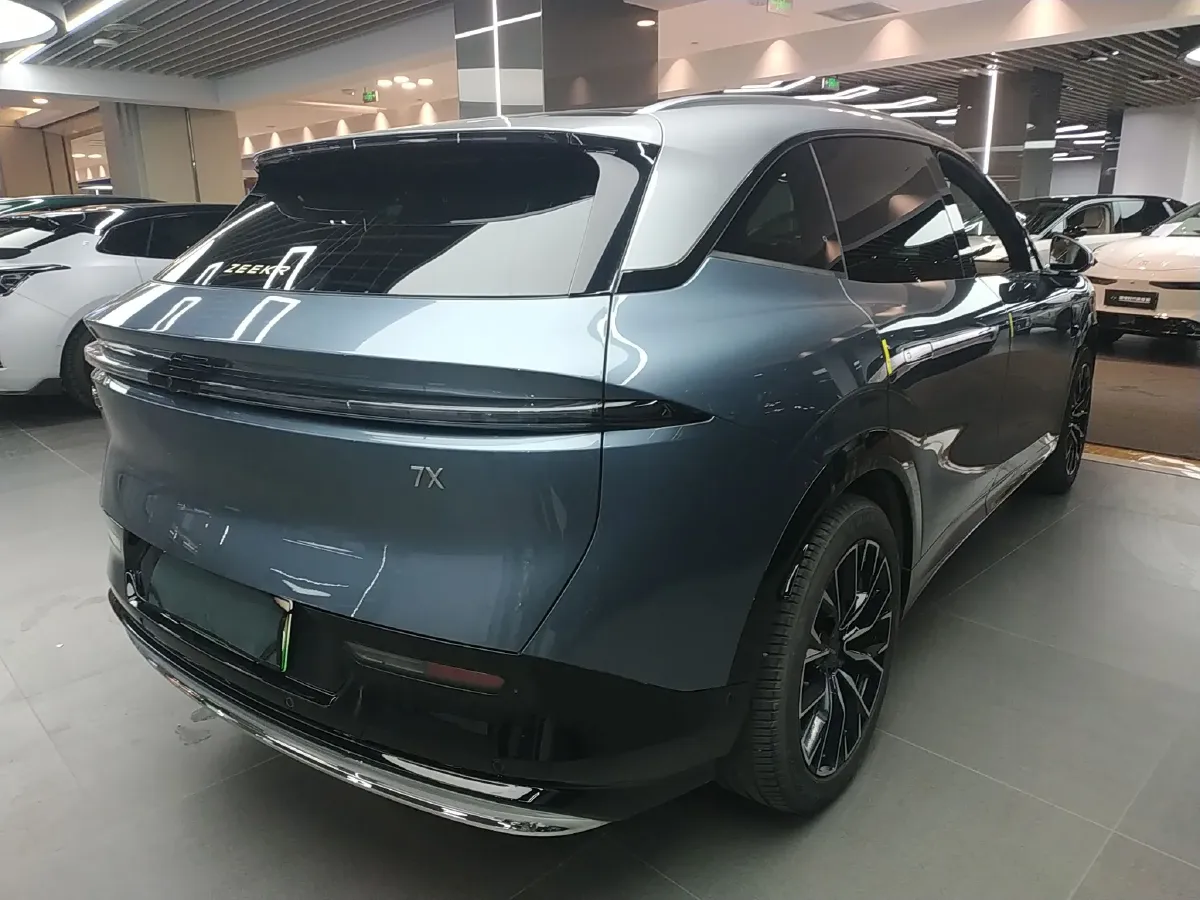 2025 Zeekr 7X BEV 75KWH,autocango,china used car exporter,china ev exporter,chinese used car exporter,chinese used ev exporter