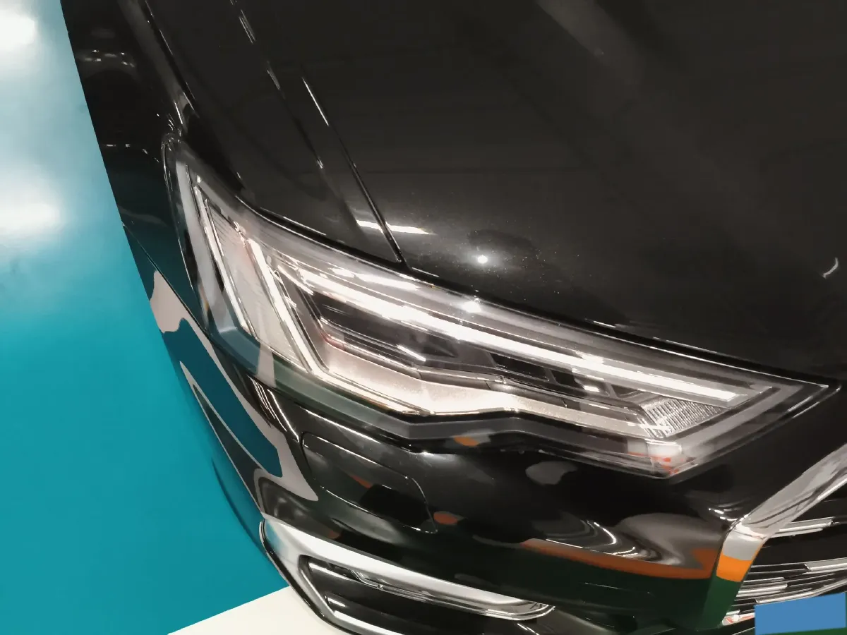 2025 Audi A6L 2.0T 245HP L4 7DCT,autocango,china used car exporter,china ev exporter,chinese used car exporter,chinese used ev exporter