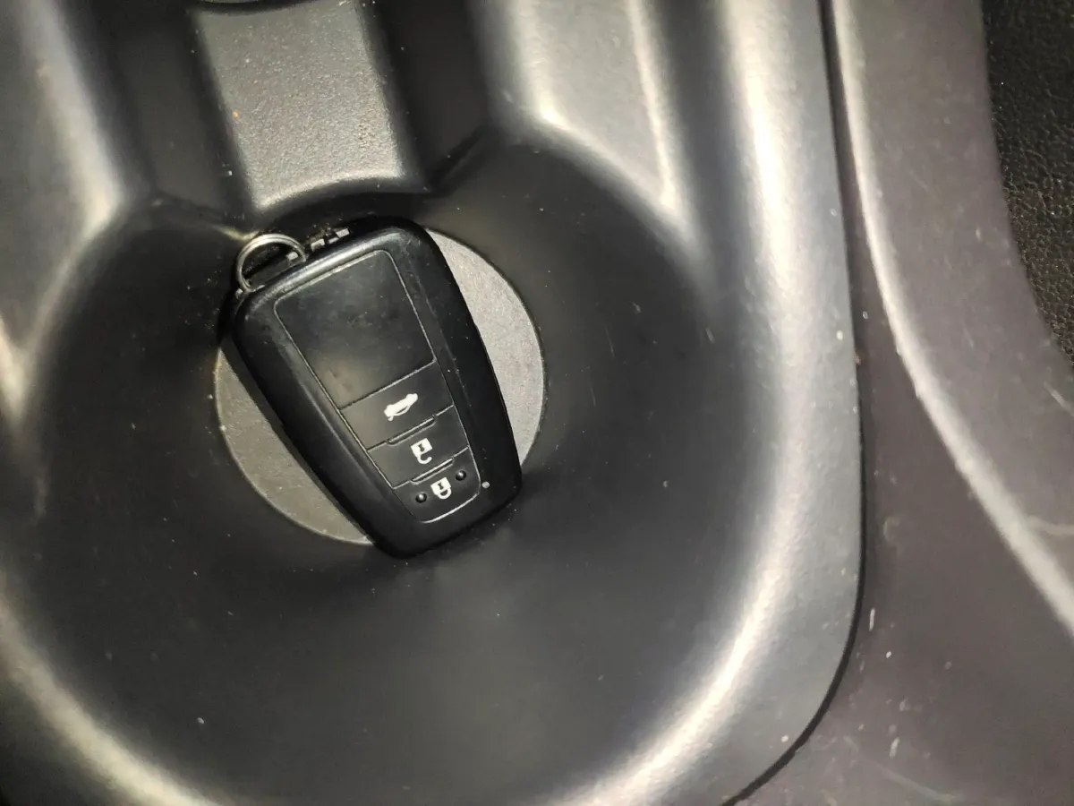 2021 Toyota Corolla 1.5L 121HP L3 CVT,autocango,china used car exporter,china ev exporter,chinese used car exporter,chinese used ev exporter