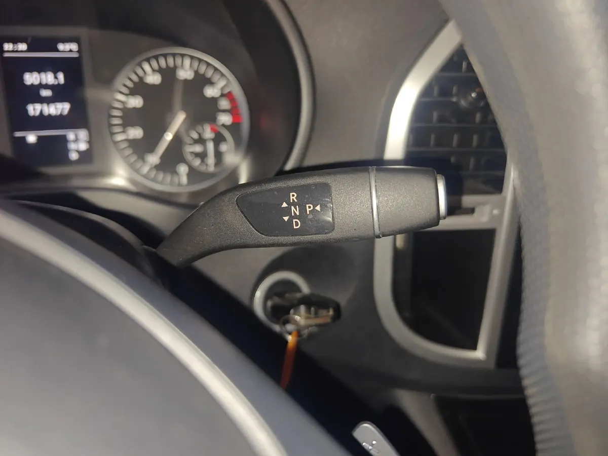 2016 Mercedes-Benz Vito 2.0T 211HP L4 7AT,autocango,china used car exporter,china ev exporter,chinese used car exporter,chinese used ev exporter