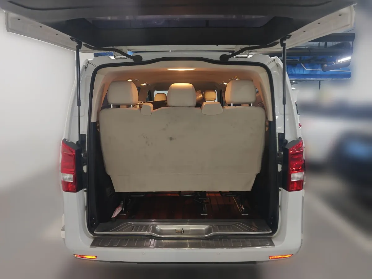 2016 Mercedes-Benz Vito 2.0T 211HP L4 7AT,autocango,china used car exporter,china ev exporter,chinese used car exporter,chinese used ev exporter