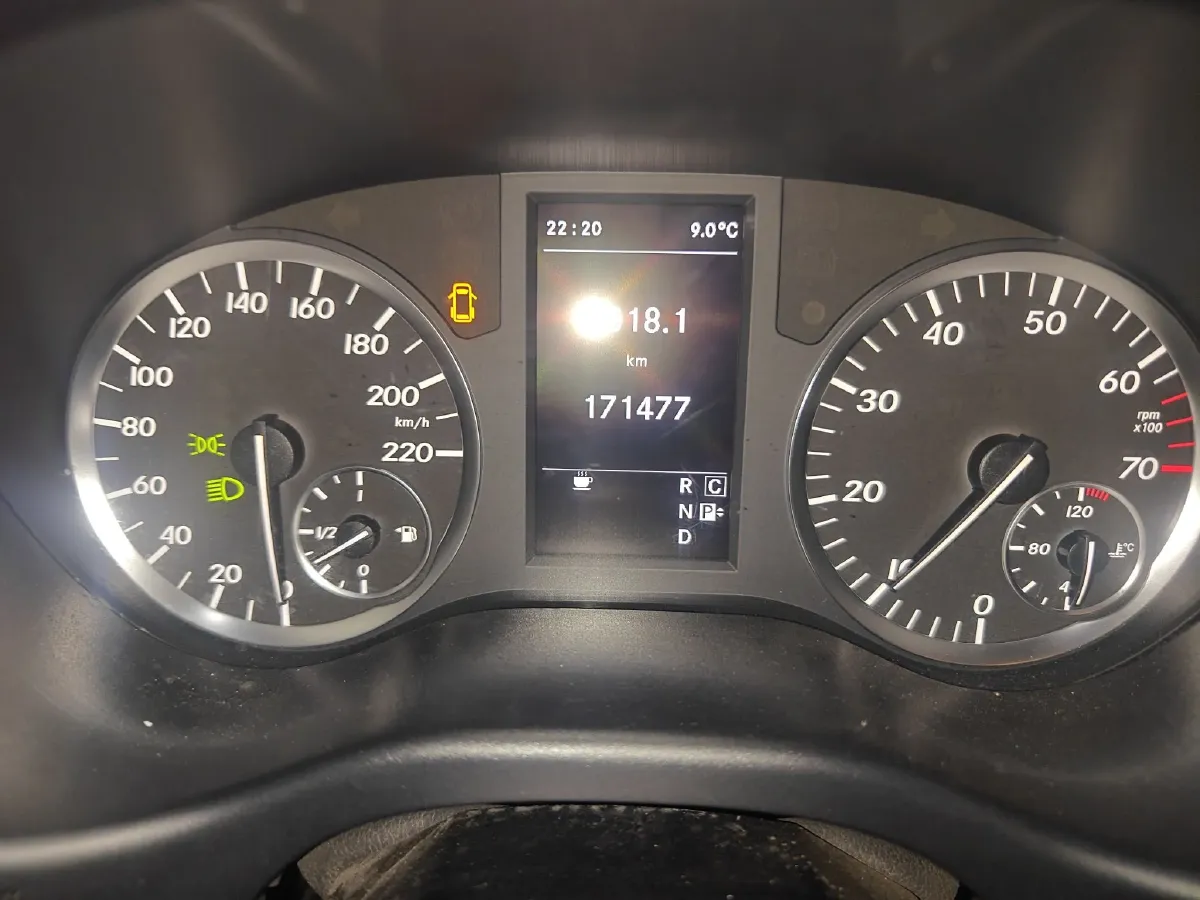 2016 Mercedes-Benz Vito 2.0T 211HP L4 7AT,autocango,china used car exporter,china ev exporter,chinese used car exporter,chinese used ev exporter