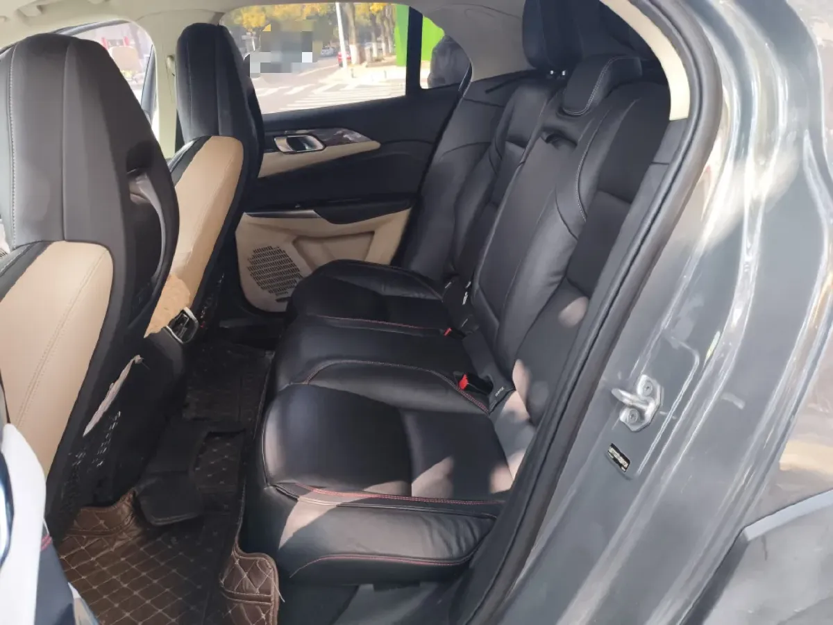 2018 Skoda Karoq 1.4T 150HP L4 7DCT,autocango,china used car exporter,china ev exporter,chinese used car exporter,chinese used ev exporter