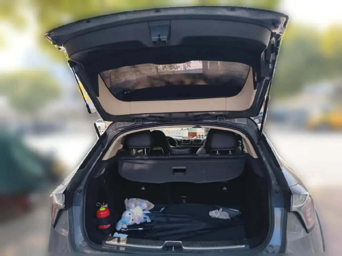 2018 Skoda Karoq 1.4T 150HP L4 7DCT,autocango,china used car exporter,china ev exporter,chinese used car exporter,chinese used ev exporter